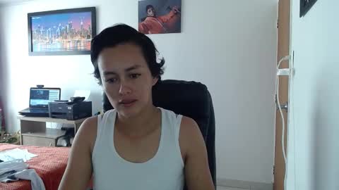 Lucy online show from 11-25-25, 01:33