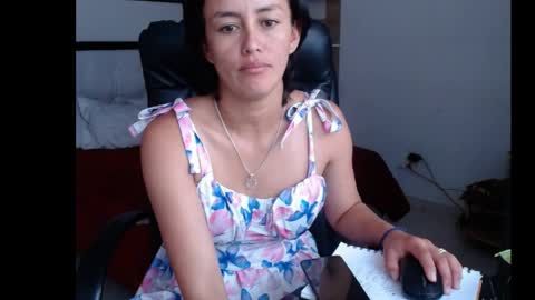 Lucy online show from 04-06-26, 04:08