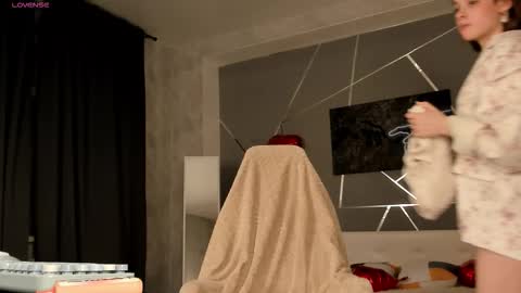 naomi_reiss online show from 03-02-26, 11:55