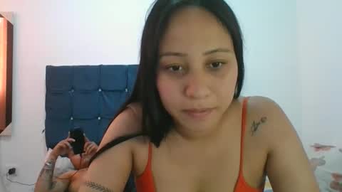 Mia online show from 03-08-26, 05:06