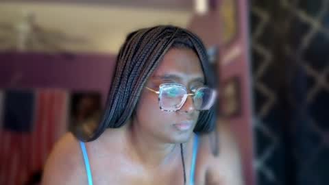 Naomi online show from 12-10-24, 09:11