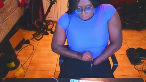 Naomi online show from 05-05-26, 06:54