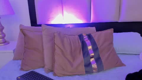 Snapshot of naomiharuno chatting on 07-14-26, 02:05 naomiharuno online show from 07-14-26, 02:05