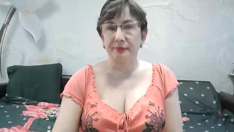 naomimolligan online show from 04-17-26, 11:46