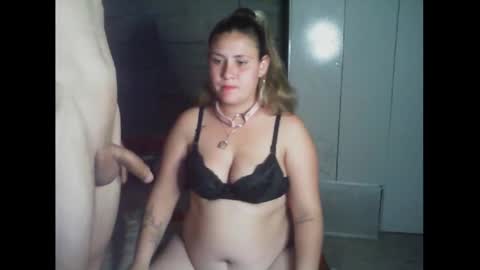 Snapshot of naomisimon chatting on 01-04-25, 06:09 bellas2012 online show from 01-04-25, 06:09