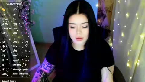 Naomi online show from 06-24-26, 06:45
