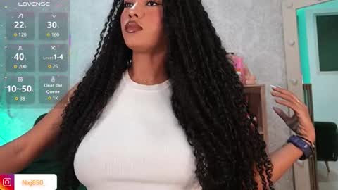 Naomi     online show from 03-18-26, 02:15