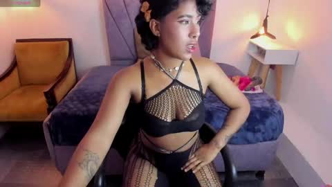 N A O M Y online show from 04-23-26, 04:42