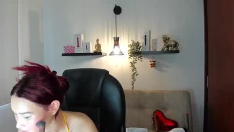 naomy online show from 06-21-26, 10:01