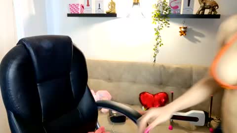 Naomy Stanley online show from 07-27-26, 09:33
