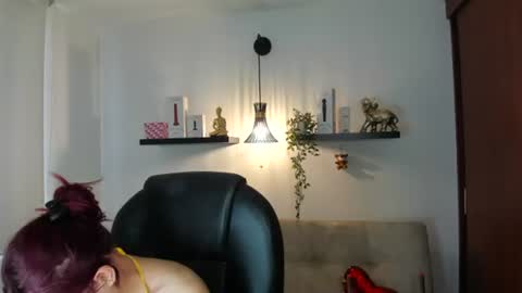 naomy_stanley_ online show from 06-21-26, 09:50