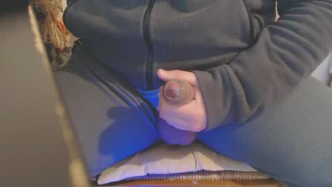 Snapshot of napoletanoinculo chatting on 02-21-25, 07:01 NapolICazzo online show from 02-21-25, 07:01