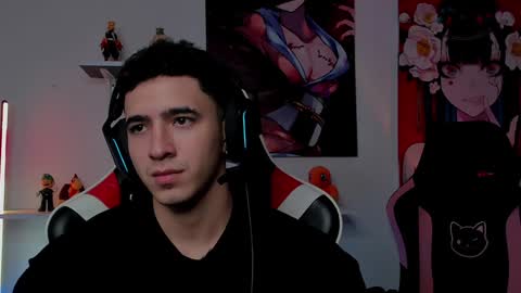 Snapshot of naranjo_seb chatting on 12-09-24, 06:23 sebastian online show from 12-09-24, 06:23