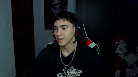 Snapshot of naranjo_seb chatting on 12-01-25, 02:27 sebastian online show from 12-01-25, 02:27