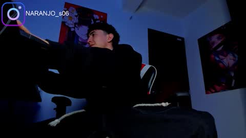 Snapshot of naranjo_seb chatting on 02-09-26, 03:10 sebastian online show from 02-09-26, 03:10