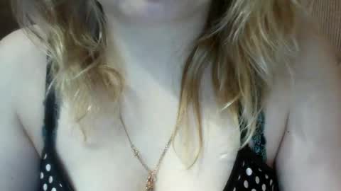 NarcisJill online show from 02-28-25, 10:50