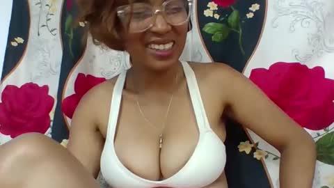 Snapshot of narindra884634 chatting on 03-02-26, 07:21 narindra884634 online show from 03-02-26, 07:21