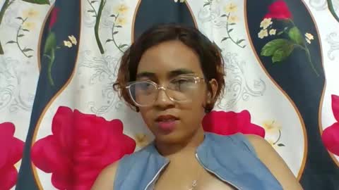 Snapshot of narindra884634 chatting on 03-09-26, 05:39 narindra884634 online show from 03-09-26, 05:39