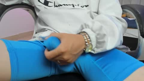 Nascary Fox online show from 04-14-26, 01:39