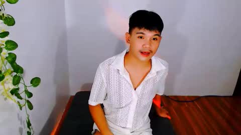 Snapshot of nashdiam chatting on 11-16-25, 02:22 nashdiam online show from 11-16-25, 02:22