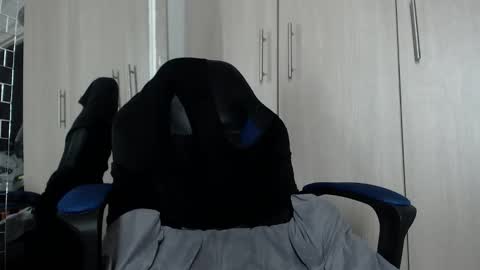 Snapshot of nassh_18 chatting on 11-10-25, 03:16 nassh_18 online show from 11-10-25, 03:16