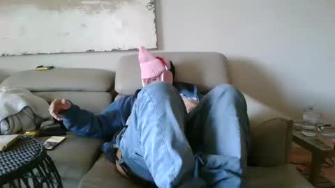 nassobout online show from 01-25-25, 04:24