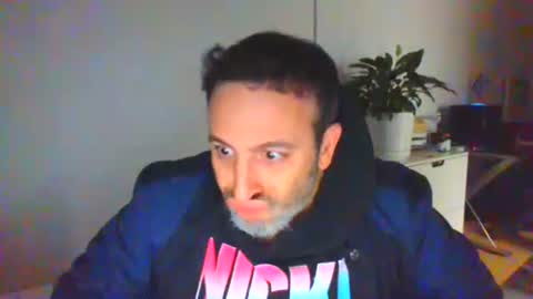 nassobout online show from 11-27-25, 03:52