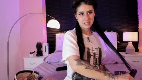 Snapshot of nastasha_nasty1 chatting on 05-28-26, 08:50 Maira online show from 05-28-26, 08:50