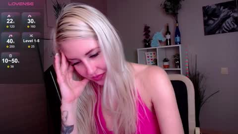 Snapshot of nastasya_cute chatting on 02-03-25, 07:51 Nastya online show from 02-03-25, 07:51