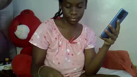 Snapshot of nasti_petite chatting on 03-09-25, 11:14 nasti_petite online show from 03-09-25, 11:14