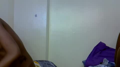 OILy Girl online show from 10-19-25, 02:29