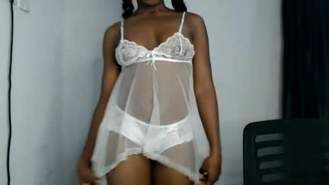 Snapshot of nasty_juicy22 chatting on 06-26-26, 07:13 adie online show from 06-26-26, 07:13