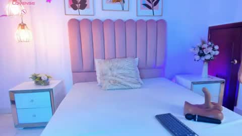 Snapshot of nastyalvanova chatting on 06-17-26, 02:47 Deisy online show from 06-17-26, 02:47