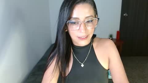 Snapshot of nat4youlove chatting on 03-01-25, 03:53 nathalia online show from 03-01-25, 03:53