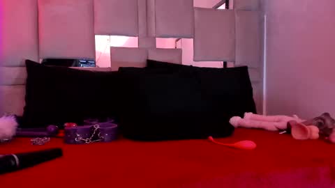 Natacha black online show from 02-23-25, 04:17