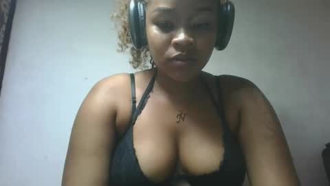natachazz online show from 05-01-26, 02:43