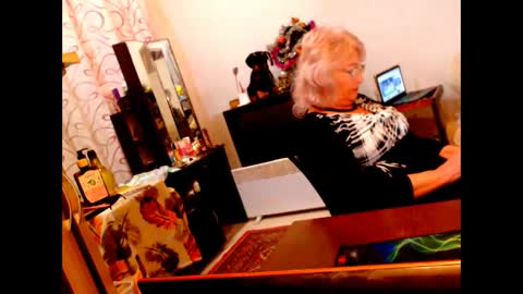 natali online show from 01-04-25, 07:44