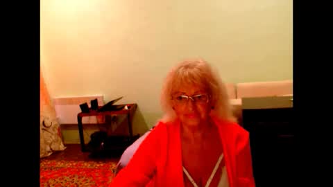 natali online show from 10-15-25, 06:35