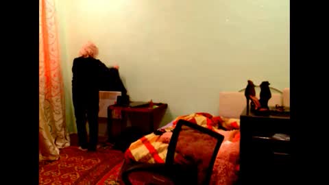 natali online show from 04-22-26, 11:45