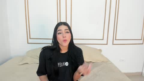 Naty  online show from 01-25-25, 12:26