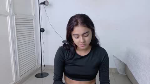 Naty  online show from 12-18-25, 12:11