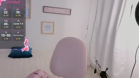Natalia online show from 06-13-26, 01:47