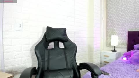 Natalia Kiss online show from 11-10-25, 04:28