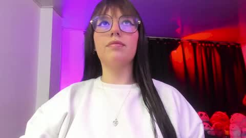 Natalia online show from 04-19-26, 03:39
