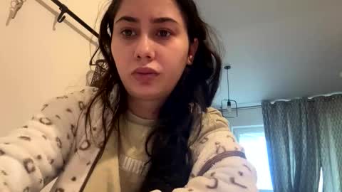 Natalie online show from 12-16-25, 07:57