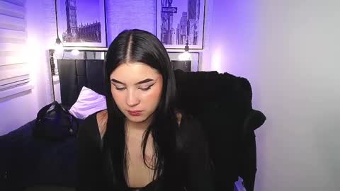 natalie  online show from 04-24-26, 08:33