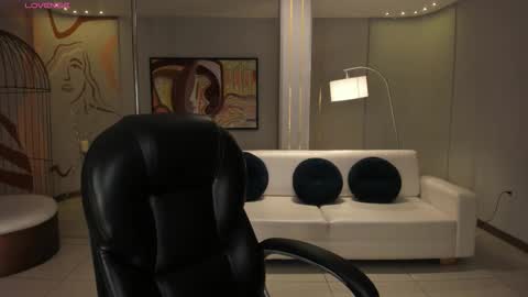 Natalie Lewis online show from 02-12-26, 11:16