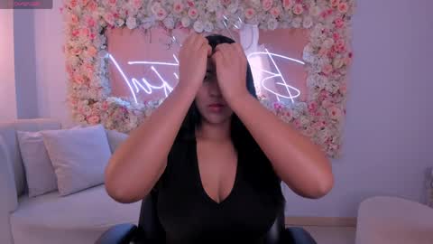 Natalie Lewis online show from 04-10-26, 12:10