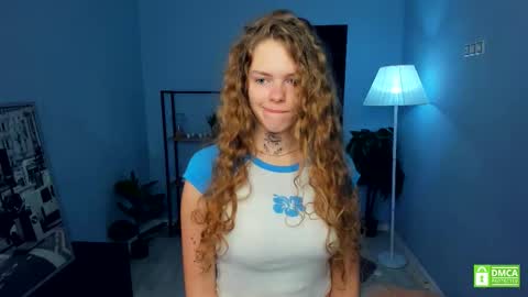 Natalie online show from 11-25-25, 05:07