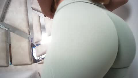 Natalye foster online show from 02-12-25, 08:07